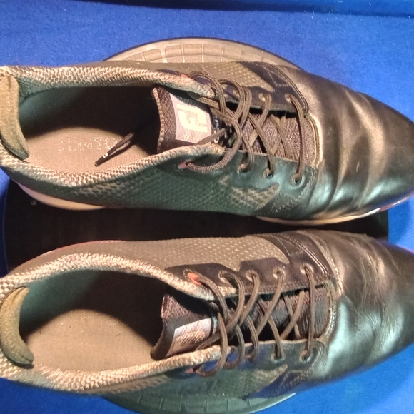 Footjoy Contour Black/Red/Grey & White Golf Shoes 54098, Sz. 11.5 XW - US, - Picture 6 of 8